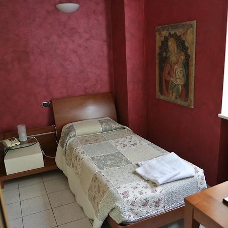 Albergo Giardinetto Scanzorosciate Kültér fotó