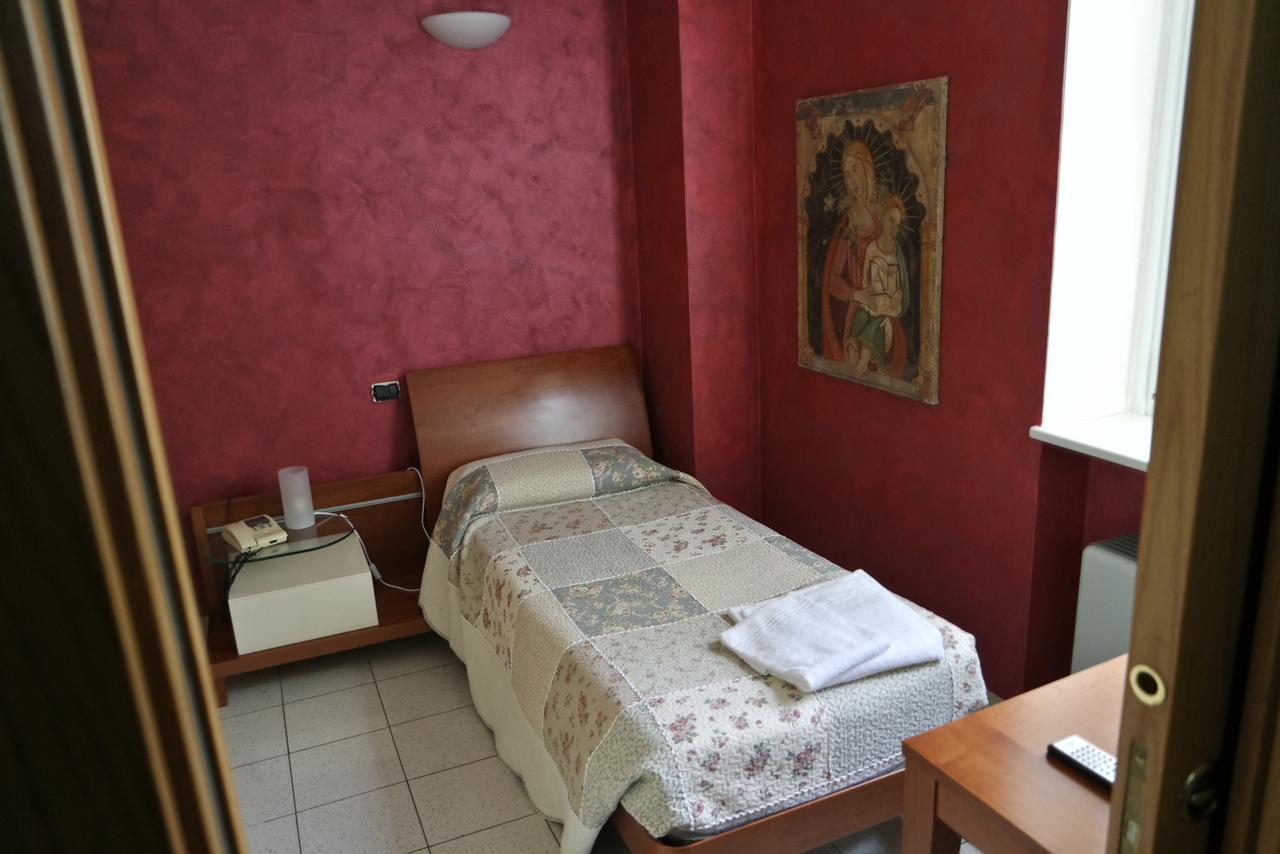 Albergo Giardinetto Scanzorosciate Kültér fotó