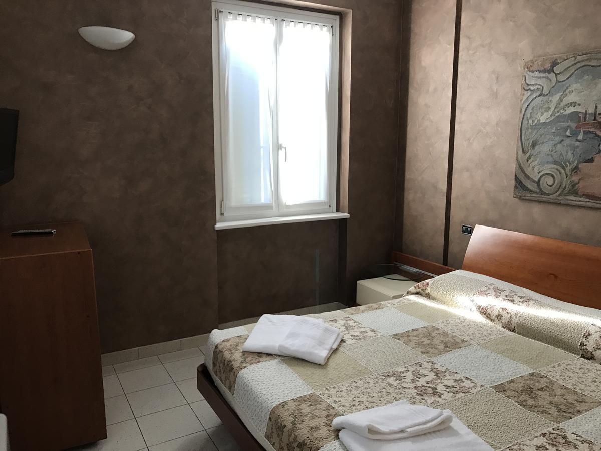 Albergo Giardinetto Scanzorosciate Kültér fotó